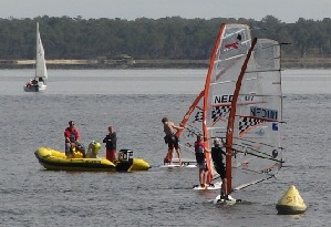 Windsurfles geven in binnen- en buitenland?