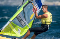 Dorian van Rijsselberghe tegen materiaalkeuze Olympisch Windsurfen 2024!